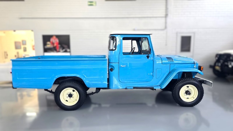 BANDEIRANTE 3.7 BJ55LP-BL3 4X4 CS DIESEL 2P MANUAL - 1978 - CAXIAS DO SUL