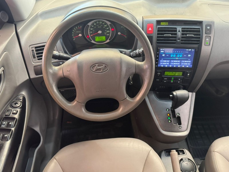 TUCSON 2.0 MPFI GLS 16V 143CV 2WD FLEX 4P AUTOMÁTICO - 2015 - CAXIAS DO SUL