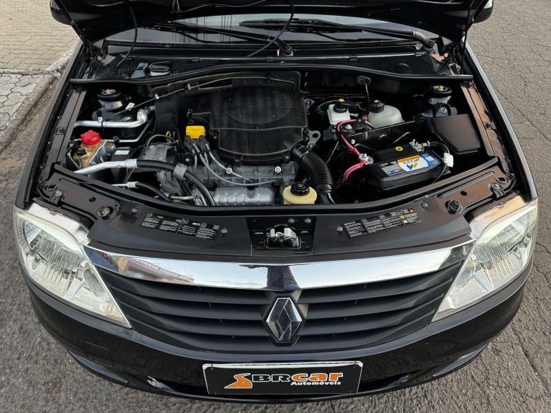 LOGAN 1.6 EXPRESSION 8V FLEX 4P MANUAL - 2013 - DOIS IRMãOS