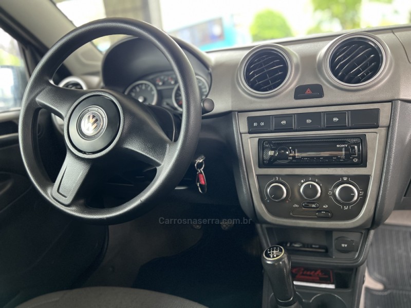 VOYAGE 1.6 MSI TOTALFLEX COMFORTLINE 4P MANUAL - 2010 - BOM PRINCíPIO