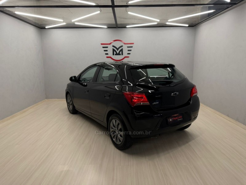 ONIX 1.0 JOY BLACK 8V FLEX 4P MANUAL - 2020 - CAXIAS DO SUL