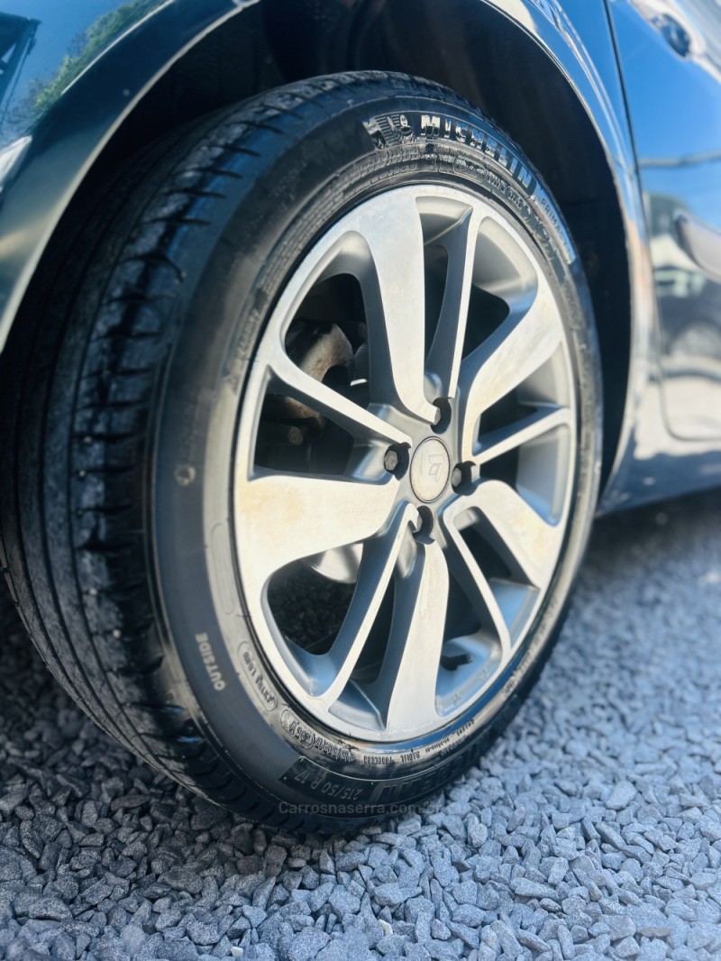 MÉGANE 1.6 DYNAMIQUE 16V FLEX 4P MANUAL - 2007 - CAXIAS DO SUL