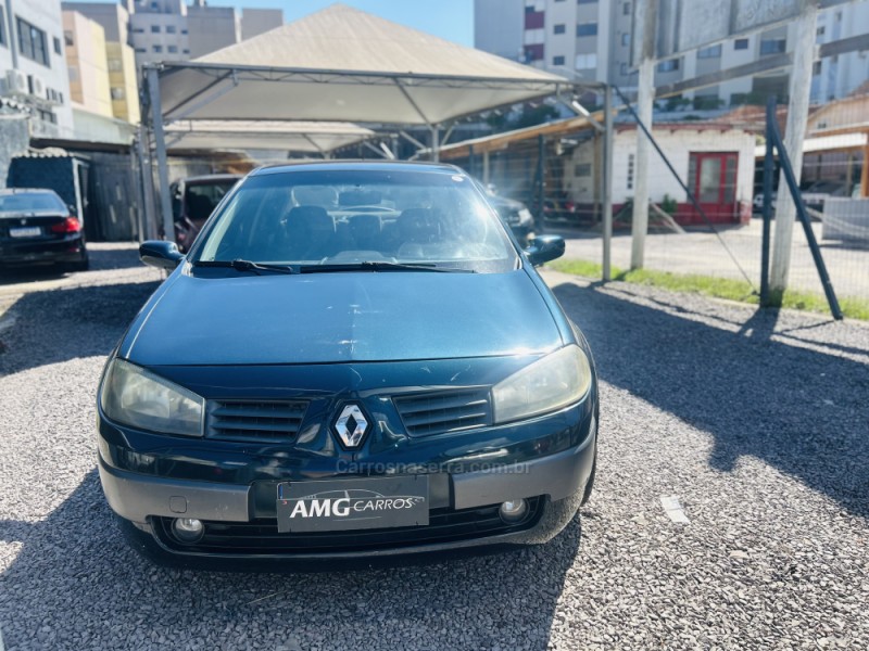 MÉGANE 1.6 DYNAMIQUE 16V FLEX 4P MANUAL - 2007 - CAXIAS DO SUL