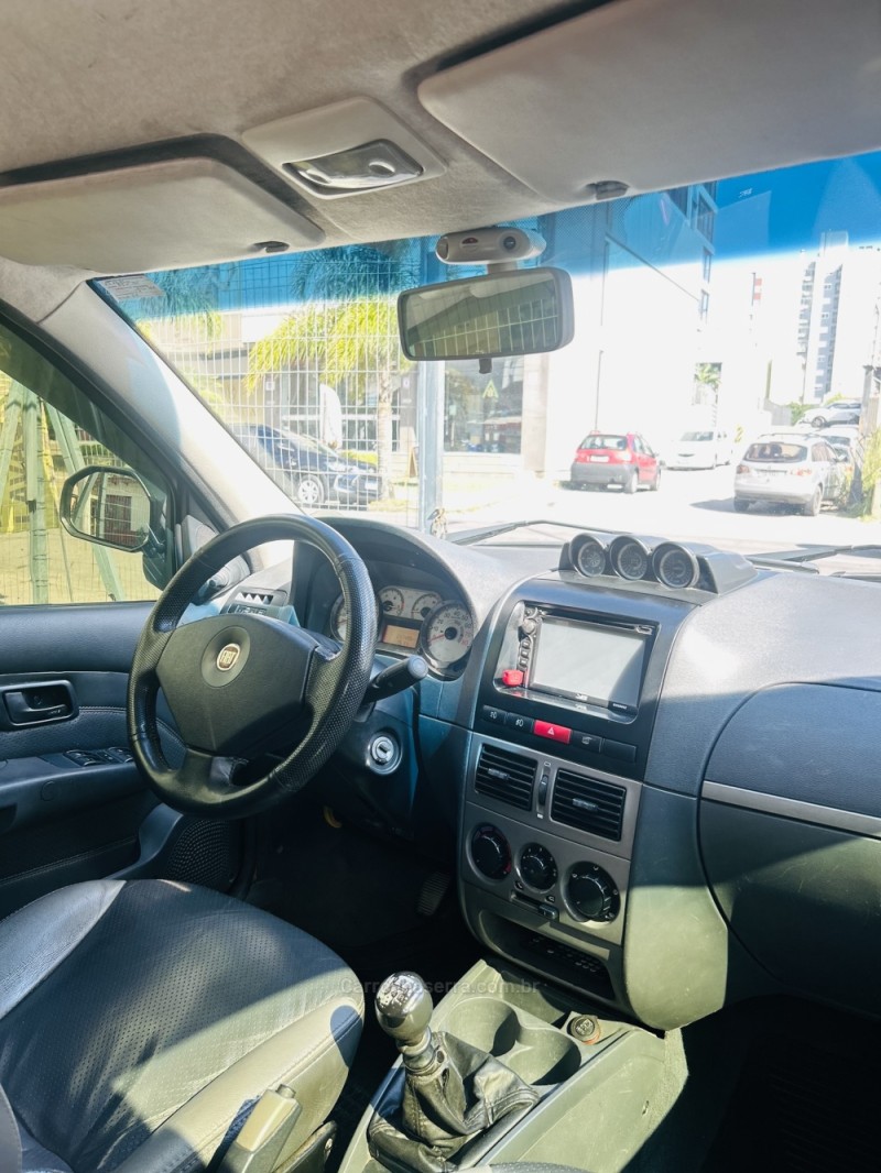 PALIO 1.8 MPI ADVENTURE LOCKER WEEKEND 8V FLEX 4P MANUAL - 2009 - CAXIAS DO SUL