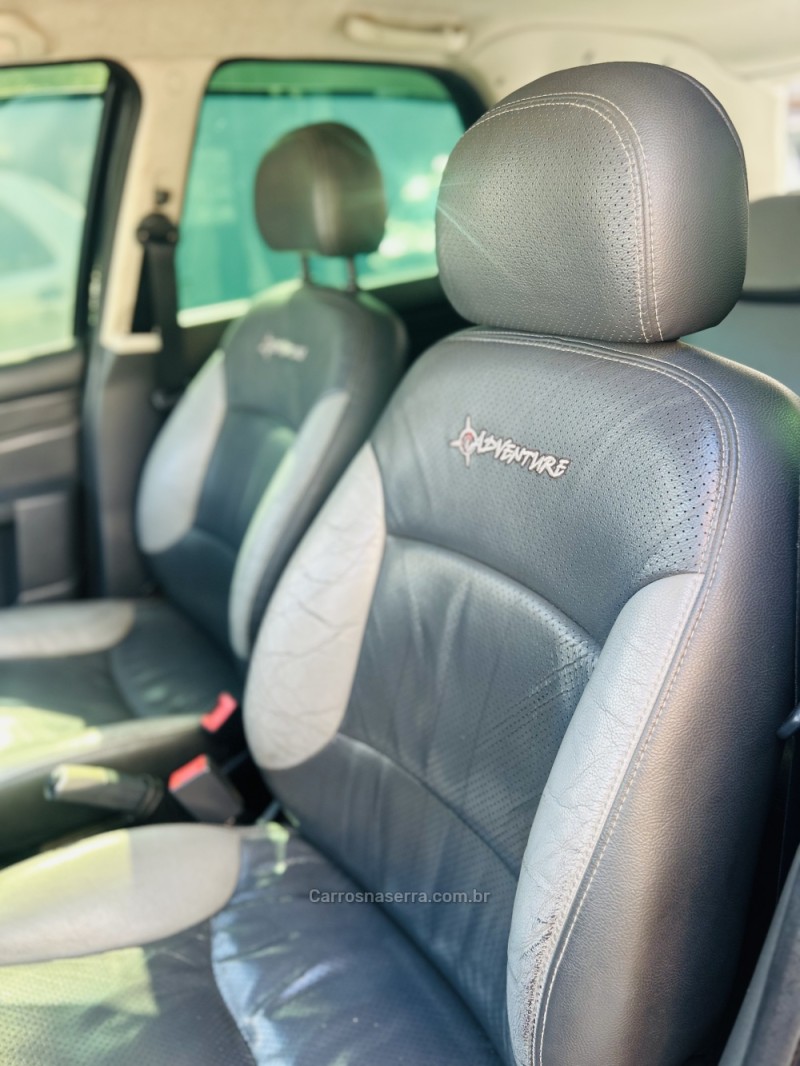 PALIO 1.8 MPI ADVENTURE LOCKER WEEKEND 8V FLEX 4P MANUAL - 2009 - CAXIAS DO SUL