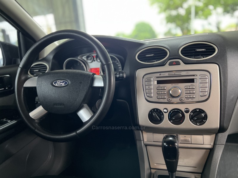 FOCUS 2.0 GLX 16V FLEX 4P AUTOMÁTICO - 2013 - BOM PRINCíPIO