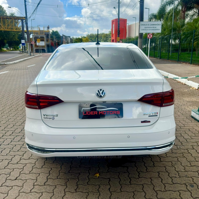 VIRTUS 1.0 200 TSI HIGHLINE AUTOMÁTICO - 2020 - ESTâNCIA VELHA