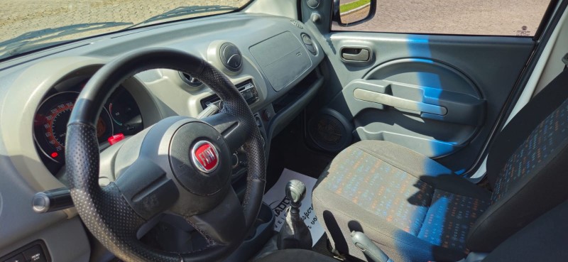 UNO 1.0 VIVACE 8V FLEX 4P MANUAL - 2013 - CANELA