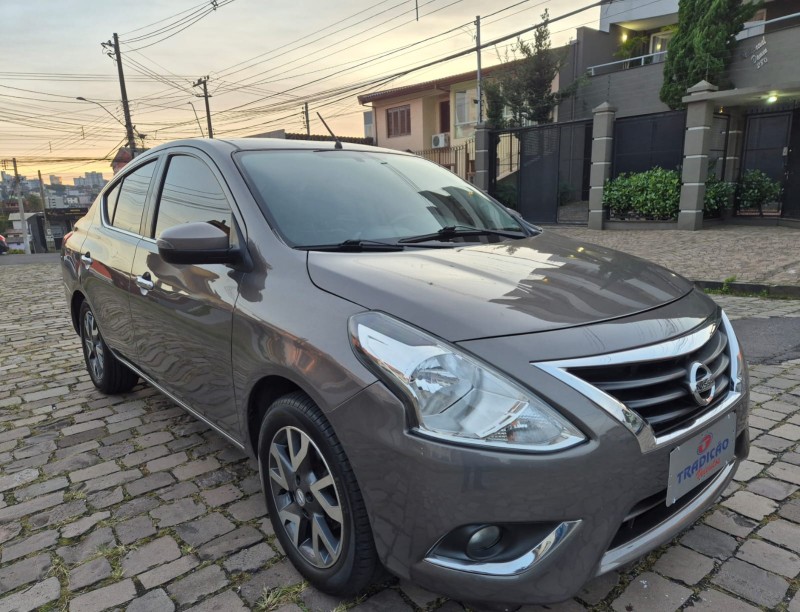 VERSA 1.6 16V SL FLEXSTART FLEX 4P AUTOMÁTICO - 2017 - CAXIAS DO SUL