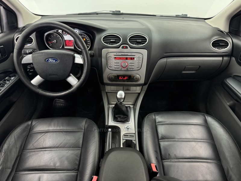 FOCUS 2.0 GLX 16V GASOLINA 4P MANUAL - 2013 - CARLOS BARBOSA