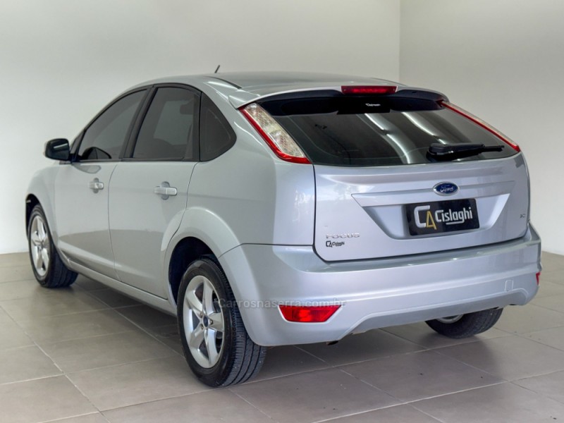 FOCUS 2.0 GLX 16V GASOLINA 4P MANUAL - 2013 - CARLOS BARBOSA
