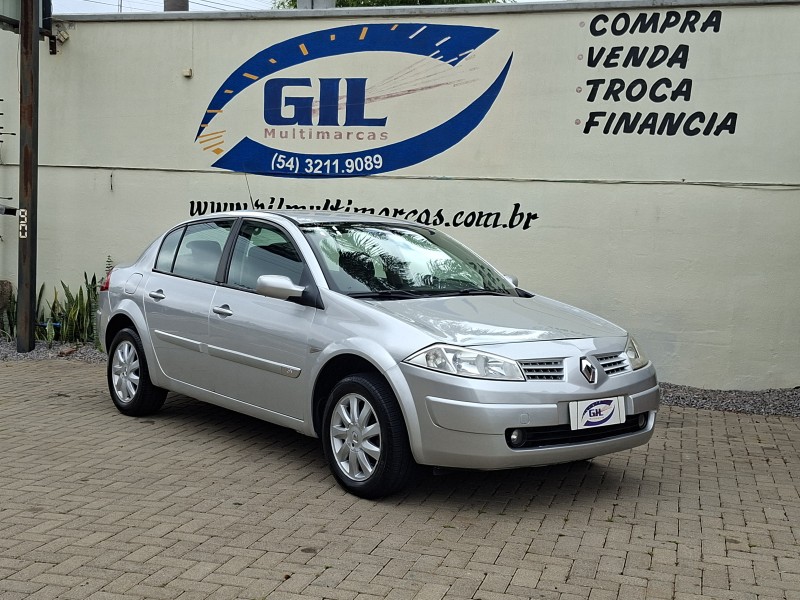 MÉGANE 1.6 DYNAMIQUE 16V FLEX 4P MANUAL - 2011 - CAXIAS DO SUL