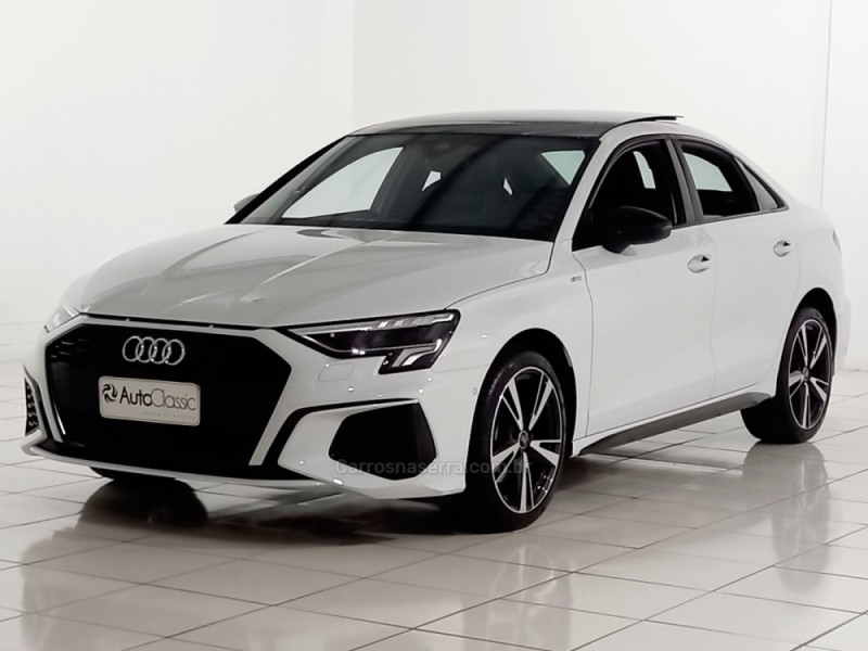 A3 2.0 TFSI PERFORMANCE BLACK SEDAN GASOLINA 4P AUTOMÁTICA - 2024 - PORTO ALEGRE
