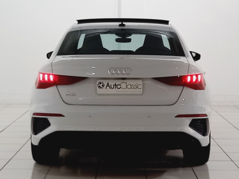 A3 2.0 TFSI PERFORMANCE BLACK SEDAN GASOLINA 4P AUTOMÁTICA - 2024 - PORTO ALEGRE