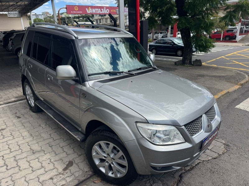 pajero tr4 2.0 4x4 16v 140cv flex 4p automatico 2013 caxias do sul