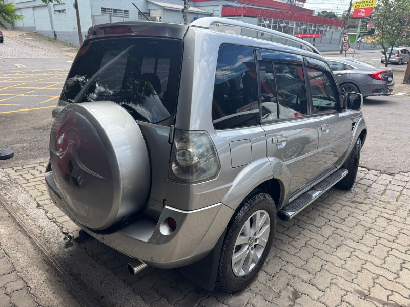 PAJERO TR4 2.0 4X4 16V 140CV FLEX 4P AUTOMÁTICO - 2013 - CAXIAS DO SUL