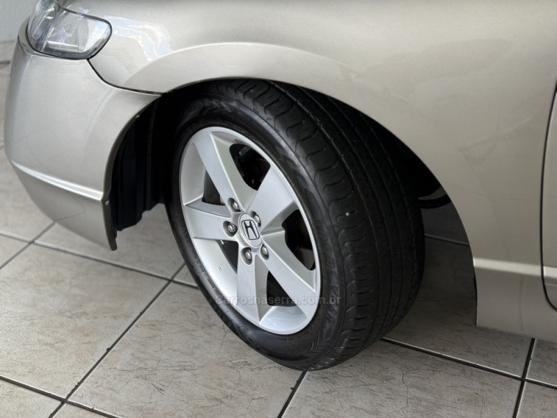 CIVIC 1.8 LXS 16V FLEX 4P MANUAL - 2007 - GUAPORé
