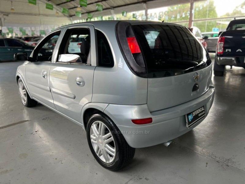 CORSA 1.4 MPFI PREMIUM 8V FLEX 4P MANUAL - 2009 - CAXIAS DO SUL