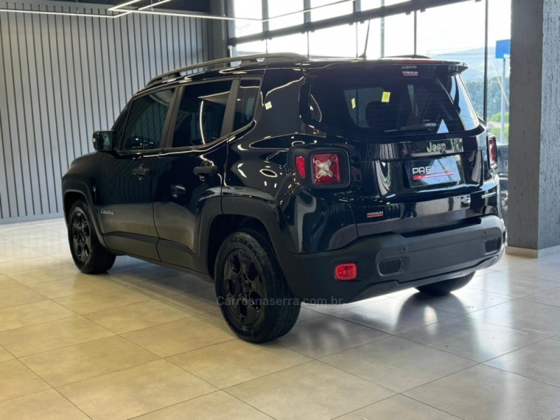 RENEGADE 1.8 16V FLEX SPORT 4P AUTOMÁTICO - 2017 - DOIS IRMãOS