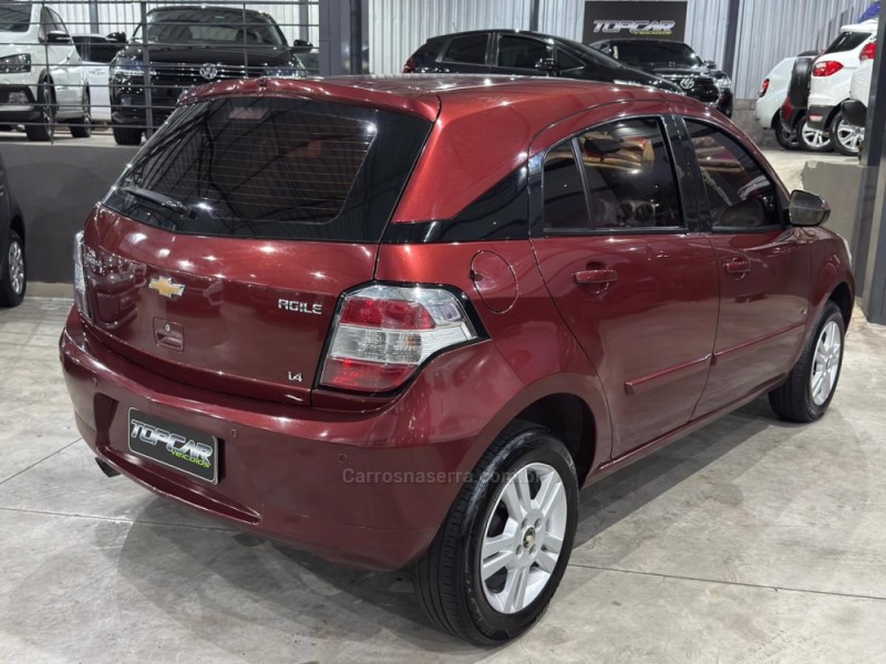 AGILE 1.4 MPFI LTZ 8V FLEX 4P MANUAL - 2011 - CAMPO BOM