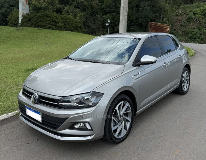 polo 1.0	200 tsi highline automatico  2020 nova araca