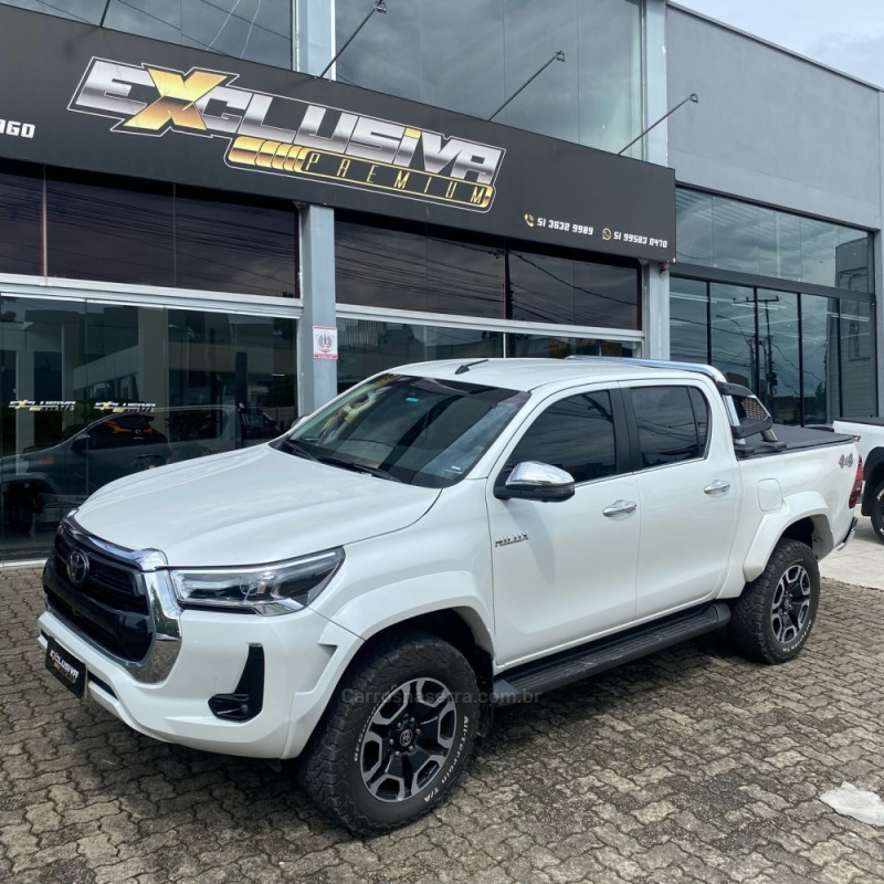 hilux  2024 montenegro