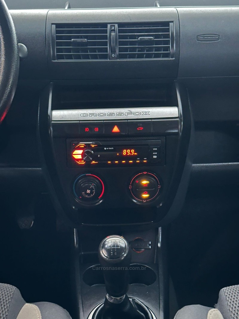 CROSSFOX 1.6 MI FLEX 8V 4P MANUAL - 2008 - NOVO HAMBURGO