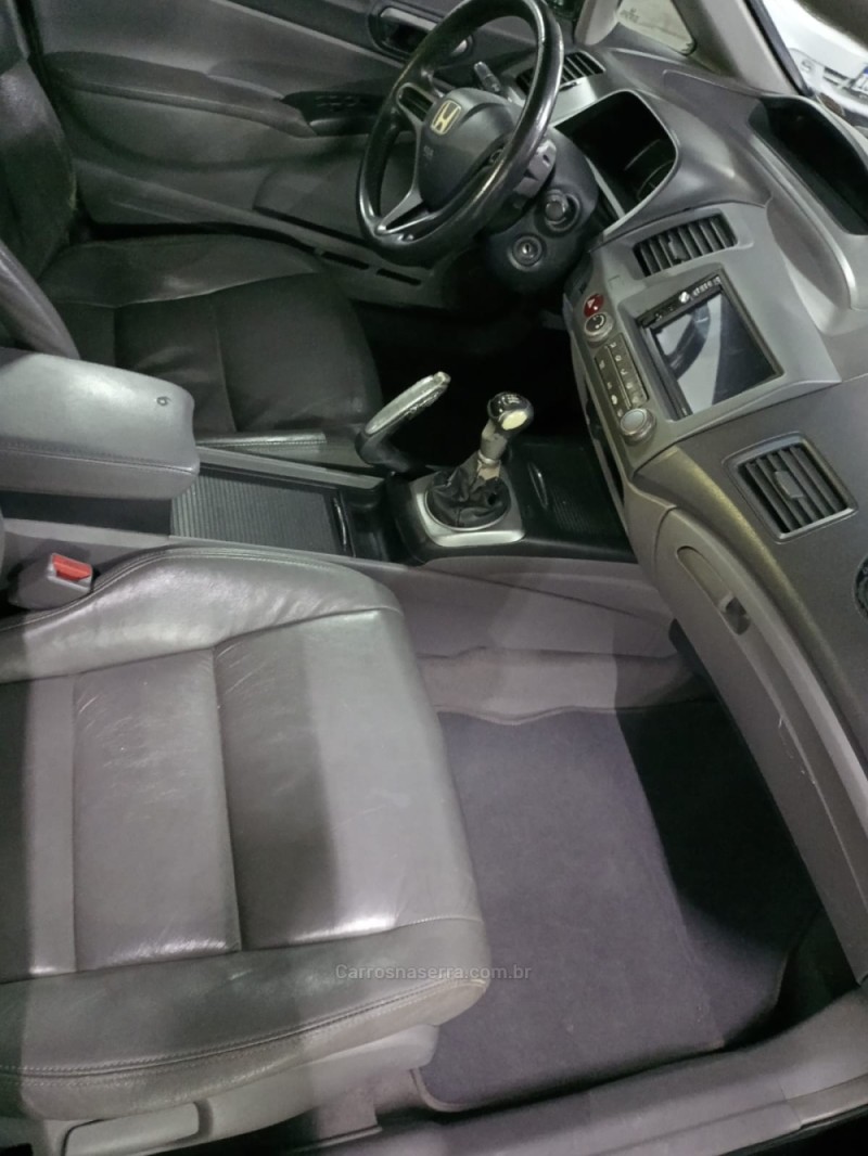 CIVIC 1.8 LXS 16V FLEX 4P MANUAL - 2010 - BENTO GONçALVES