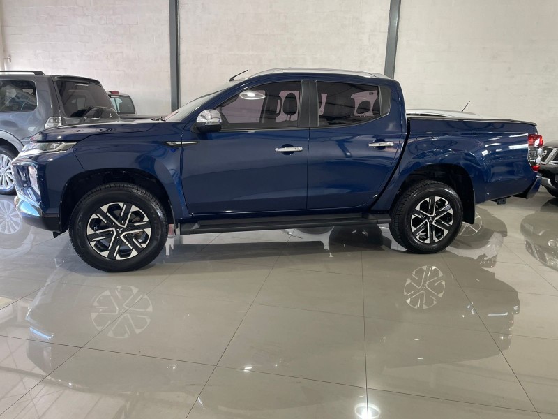 L200 TRITON 2.4 HPE-S SPORT 4X4 CD 16V DIESEL 4P AUTOMÁTICO - 2023 - CAXIAS DO SUL