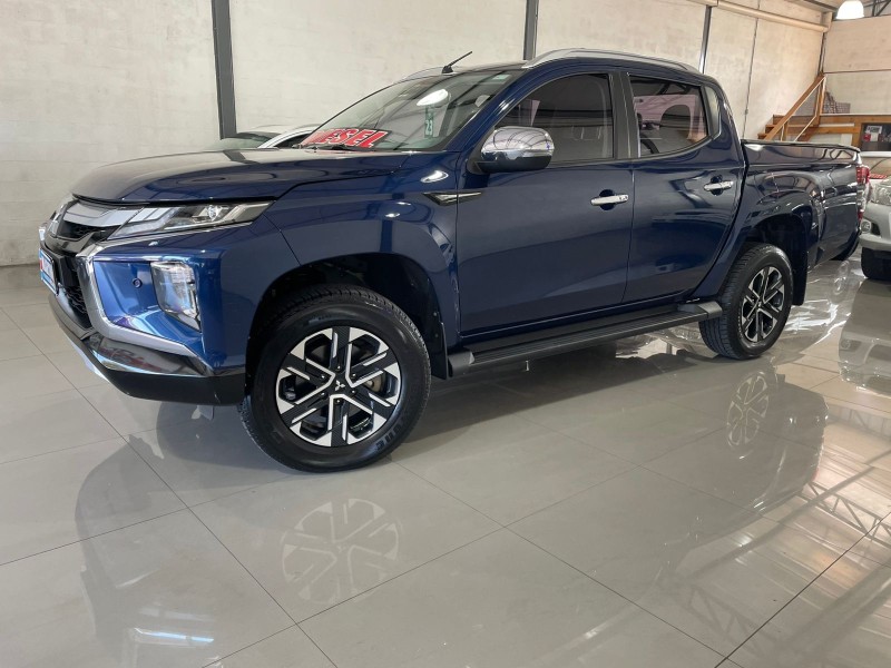 L200 TRITON 2.4 HPE-S SPORT 4X4 CD 16V DIESEL 4P AUTOMÁTICO - 2023 - CAXIAS DO SUL