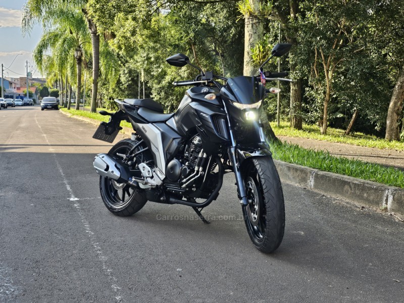 FAZER FZ25 ABS - 2022 - CAMPO BOM