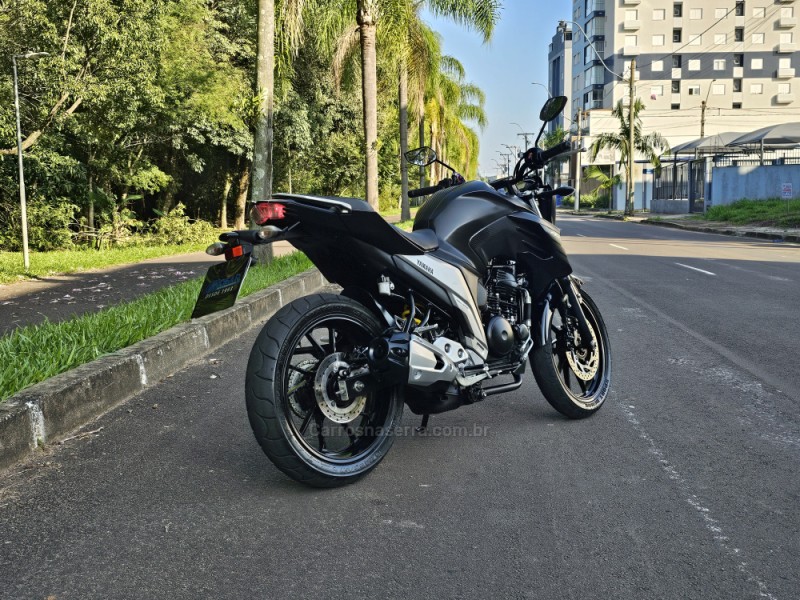 FAZER FZ25 ABS - 2022 - CAMPO BOM