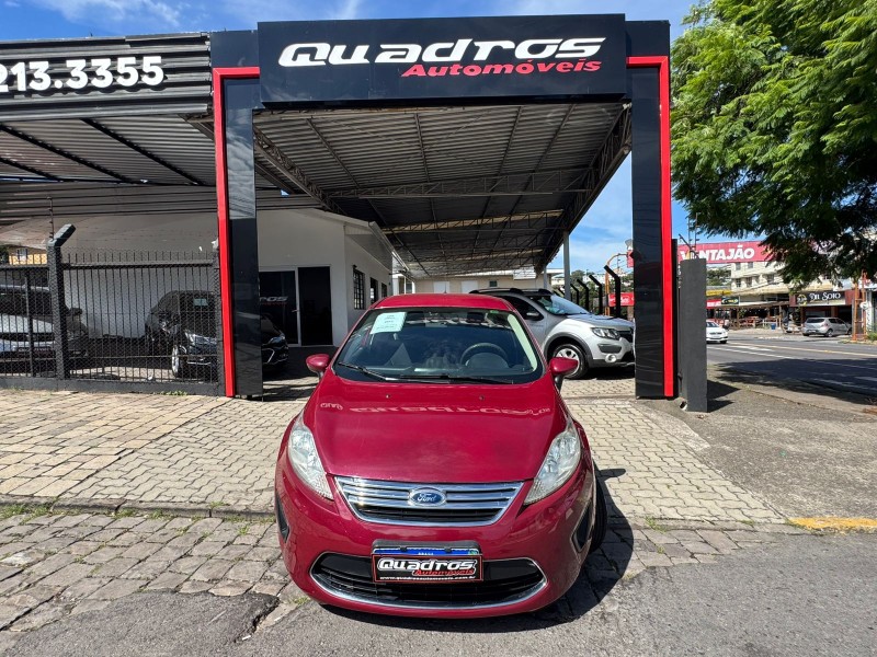 FIESTA 1.6 SEL SEDAN 16V FLEX 4P MANUAL  - 2011 - CAXIAS DO SUL