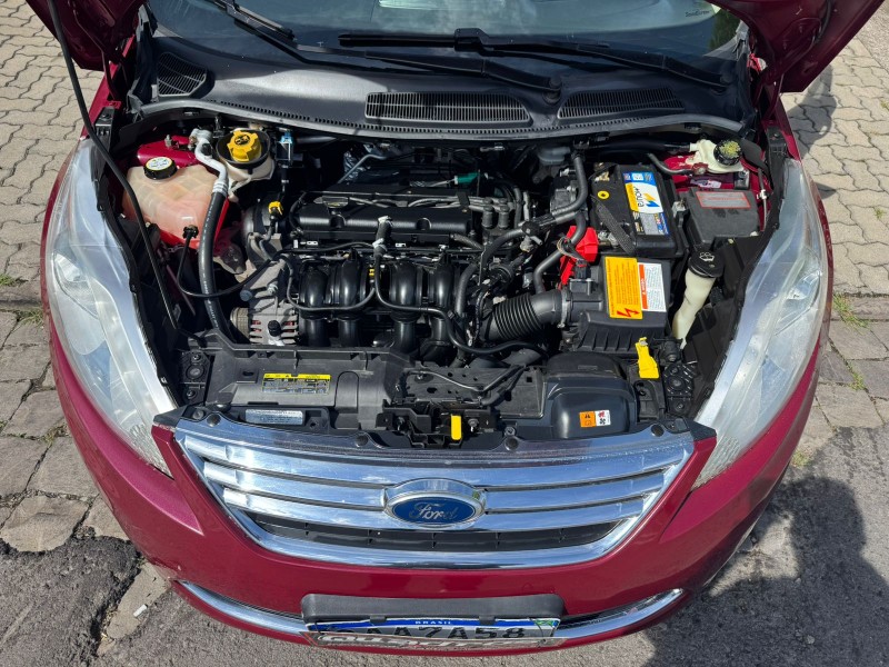 FIESTA 1.6 SEL SEDAN 16V FLEX 4P MANUAL  - 2011 - CAXIAS DO SUL