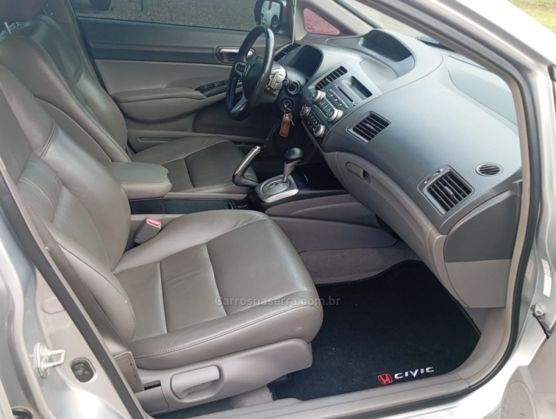 CIVIC 1.8 LXL SE 16V FLEX 4P AUTOMÁTICO - 2010 - PICADA CAFé