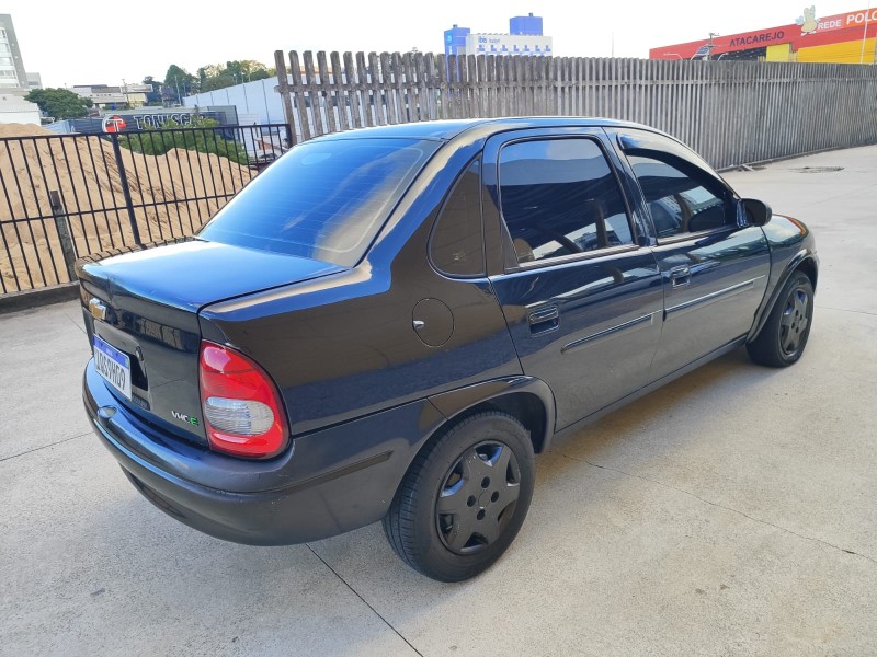 CLASSIC 1.0 MPFI LIFE 8V FLEX 4P MANUAL - 2010 - FARROUPILHA