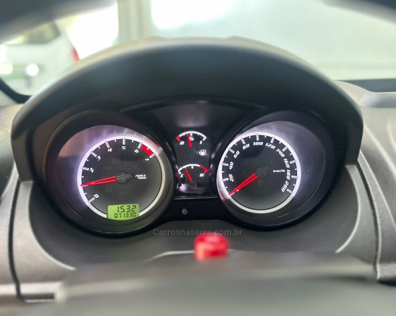 FIESTA 1.0 SE 8V FLEX 4P MANUAL - 2014 - VACARIA