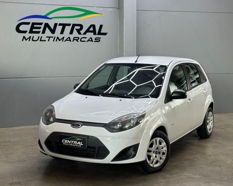 FIESTA 1.0 SE 8V FLEX 4P MANUAL - 2014 - VACARIA