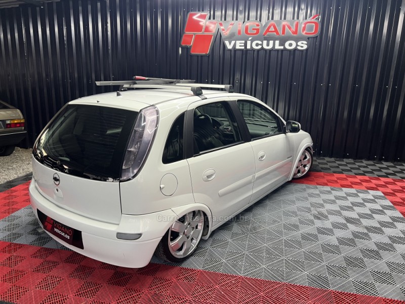 CORSA 1.0 MPFI 8V GASOLINA 4P MANUAL - 2002 - CAXIAS DO SUL