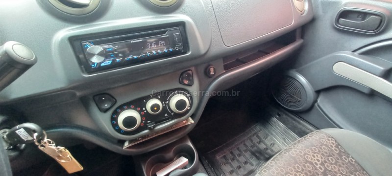 UNO 1.0 EVO VIVACE 8V FLEX 4P MANUAL - 2011 - PICADA CAFé