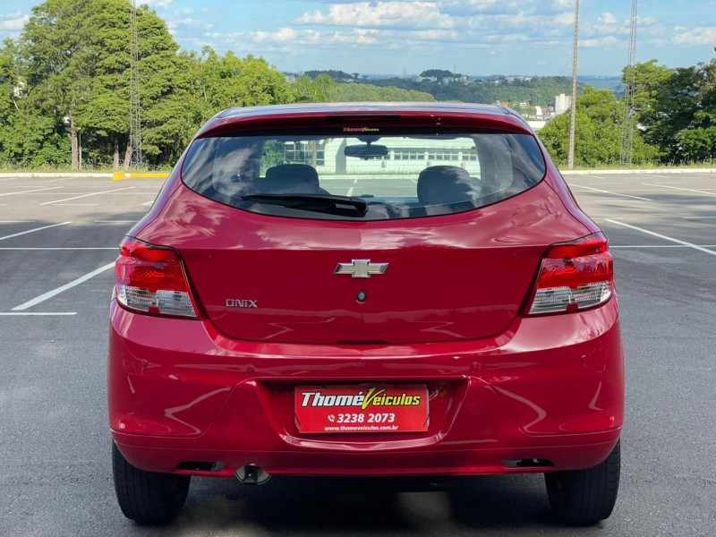 ONIX 1.0 MPFI LS 8V FLEX 4P MANUAL - 2015 - CAXIAS DO SUL