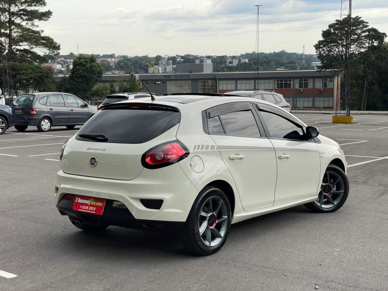 BRAVO 1.8 SPORTING 16V FLEX 4P MANUAL - 2016 - CAXIAS DO SUL