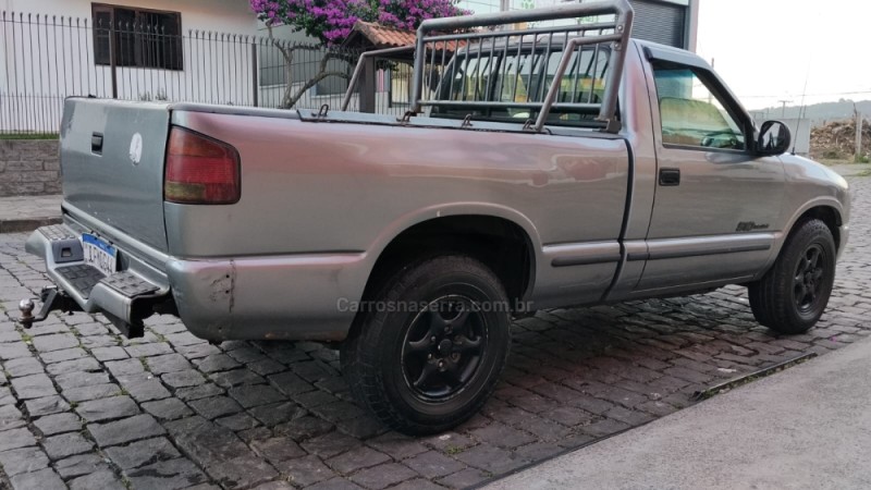 S10 2.2 MPFI STD 4X2 CS 8V GASOLINA 2P MANUAL - 1997 - CAXIAS DO SUL