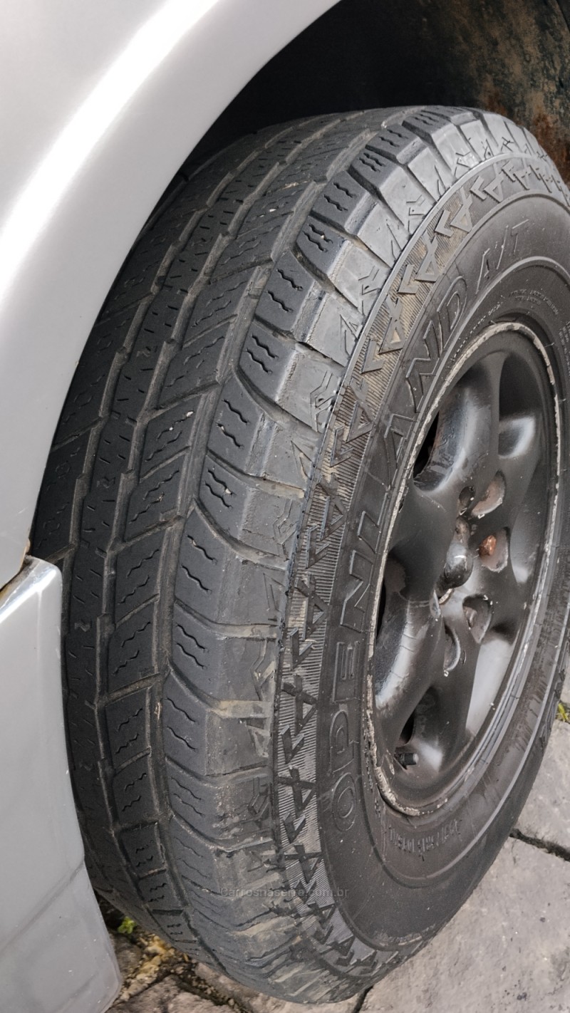 S10 2.2 MPFI STD 4X2 CS 8V GASOLINA 2P MANUAL - 1997 - CAXIAS DO SUL