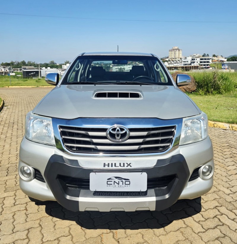 HILUX 3.0 SRV 4X4 CD 16V TURBO INTERCOOLER DIESEL 4P AUTOMÁTICO - 2013 - LAJEADO