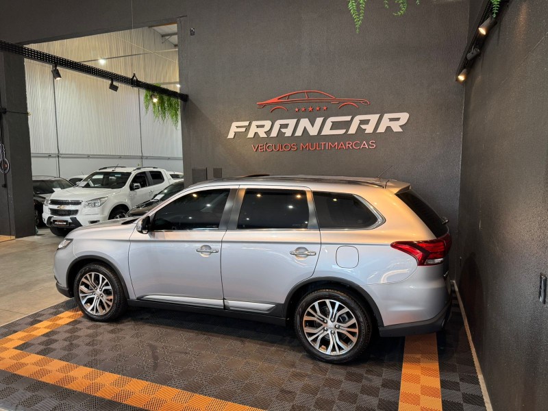 OUTLANDER 2.2 4X4 16V DIESEL 4P AUTOMÁTICO - 2016 - ANTôNIO PRADO