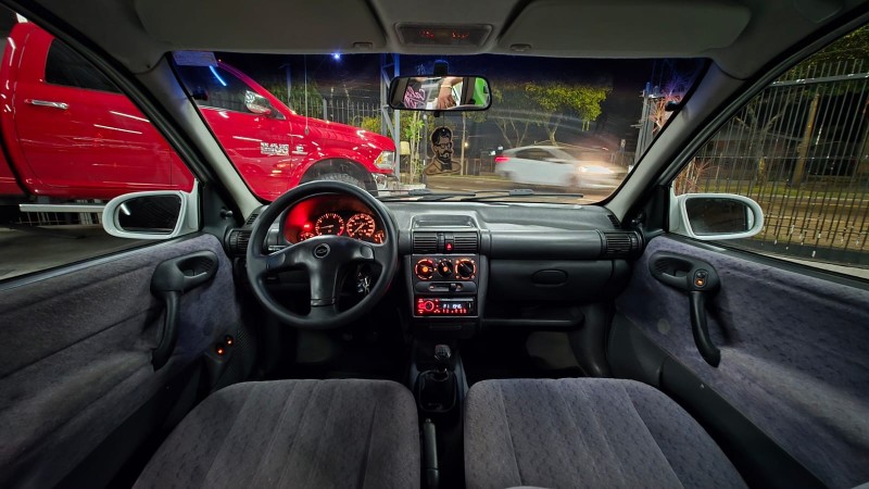 CORSA 1.6 MPFI GLS WAGON 8V GASOLINA 4P MANUAL - 1997 - CAXIAS DO SUL