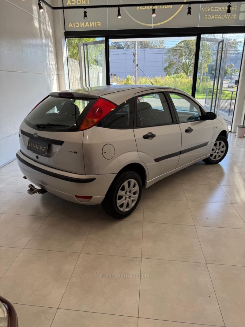 FOCUS 1.6 8V FLEX 4P MANUAL - 2008 - BENTO GONçALVES