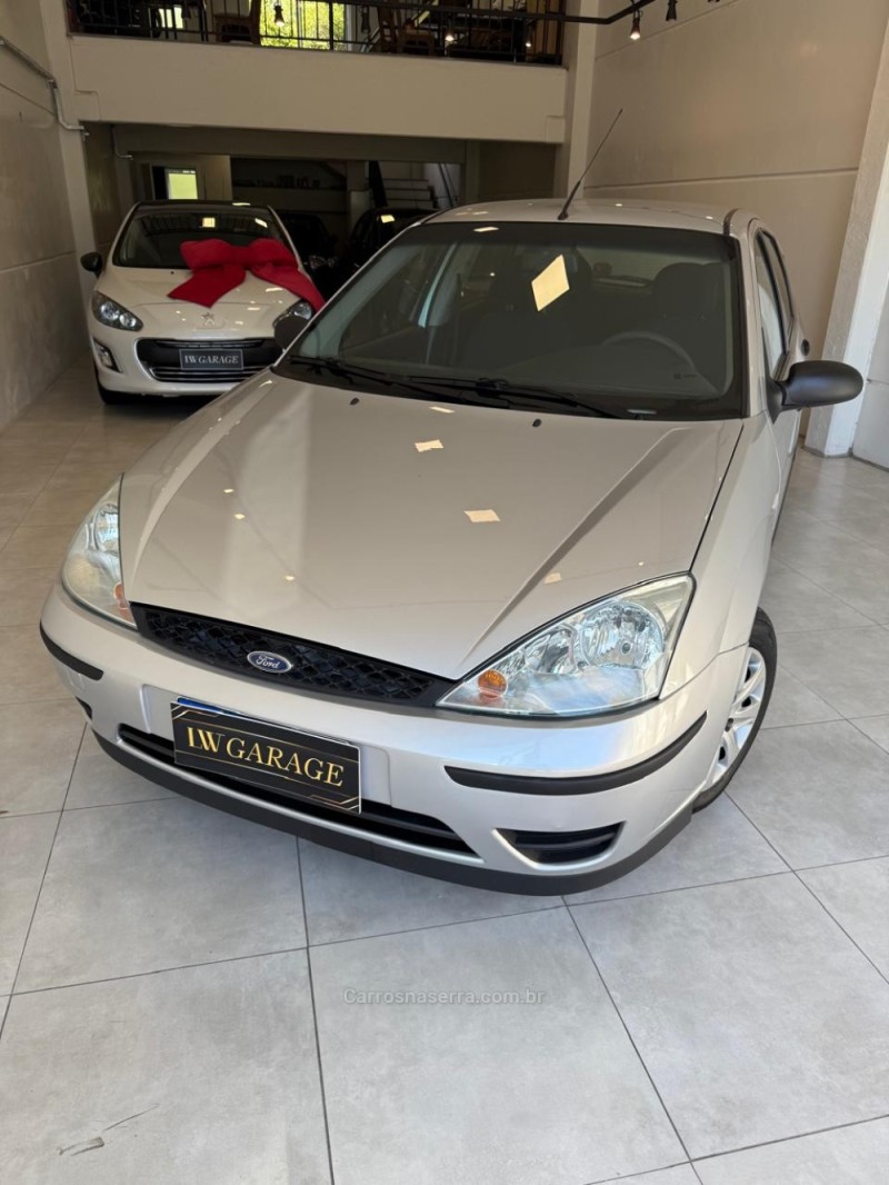 FOCUS 1.6 8V FLEX 4P MANUAL - 2008 - BENTO GONçALVES