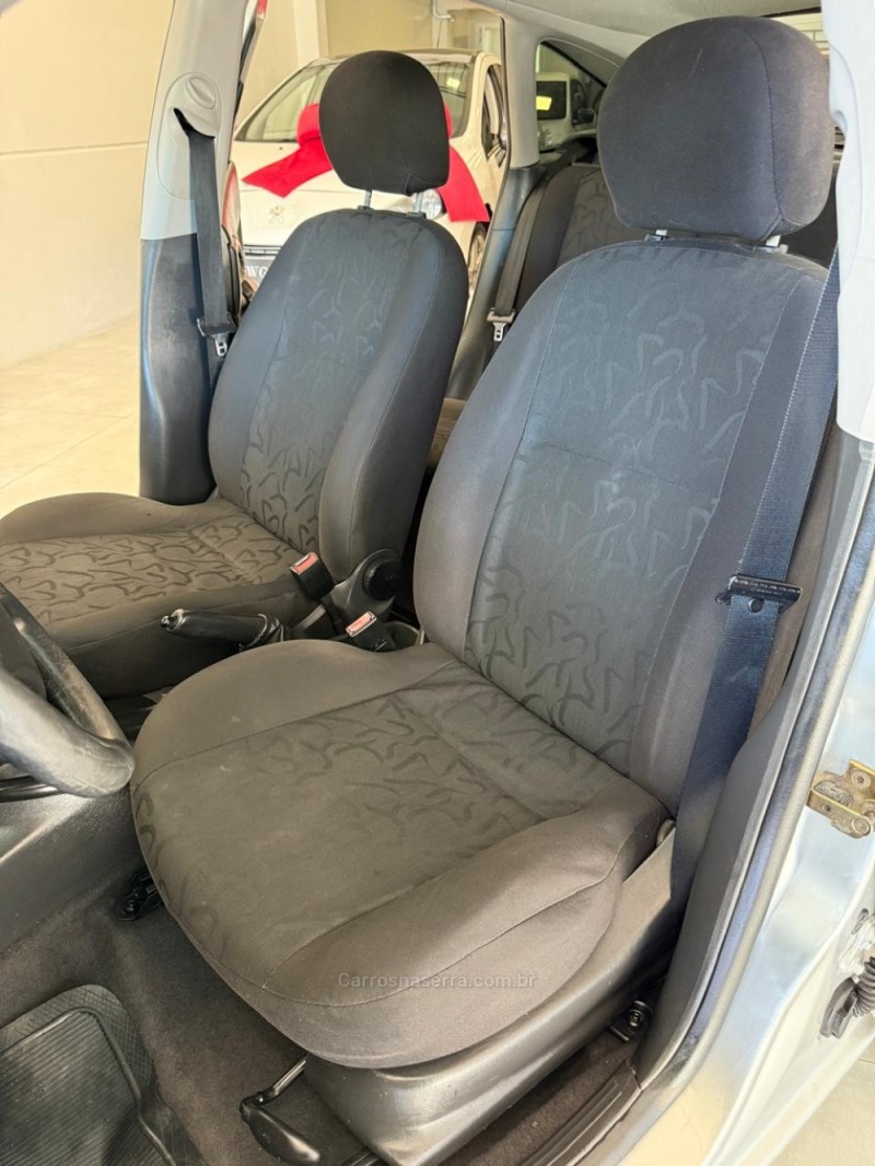 FOCUS 1.6 8V FLEX 4P MANUAL - 2008 - BENTO GONçALVES